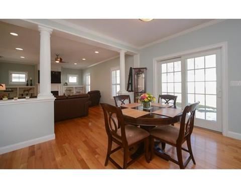 20 Mount Vernon St, Canton, MA 02021 photo 7