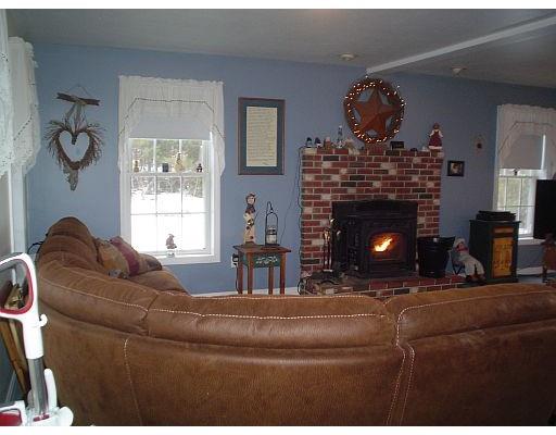 281 Lake Rd, Ashburnham, MA 01430 photo 2