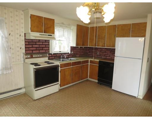151 Pine Acre Rd, Springfield, MA 01129 photo 2