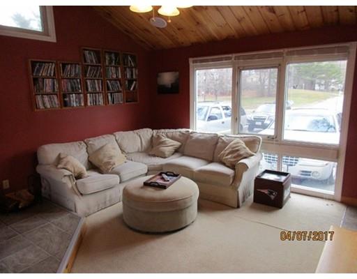 399 Gorwin Dr, Hanson, MA 02341 photo 5