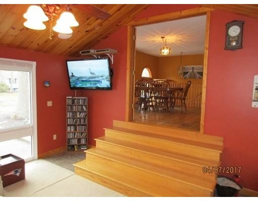 399 Gorwin Dr, Hanson, MA 02341 photo 9