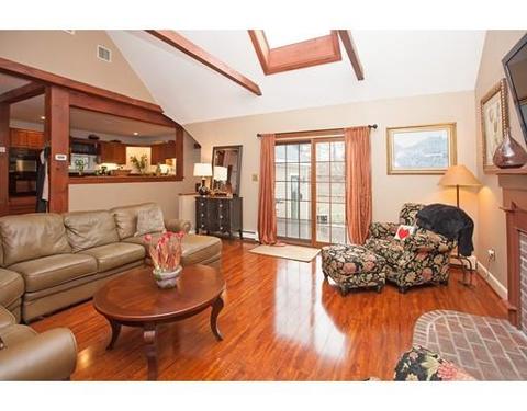 592 Main, Hingham, MA 02043 photo 4