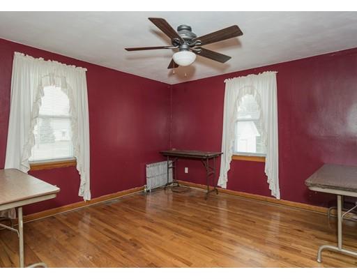 14 Sitnik Ave, Chicopee, MA 01013 photo 9