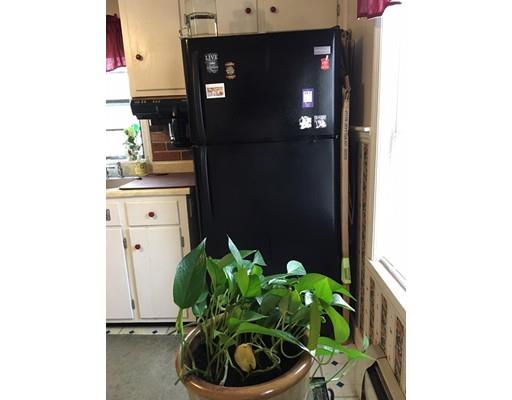 8 Springbrook Rd, Auburn, MA 01501 photo 4