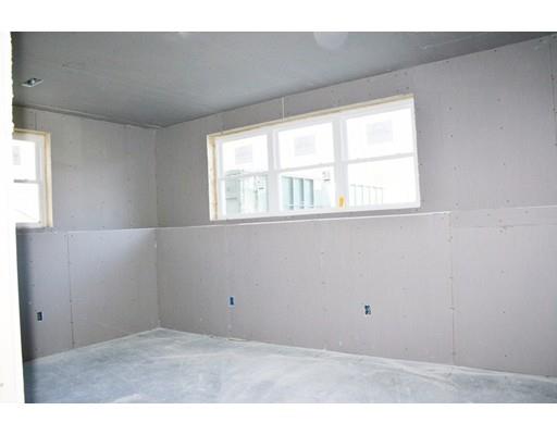 7 Juniper Ln, Dudley, MA 01571 photo 12
