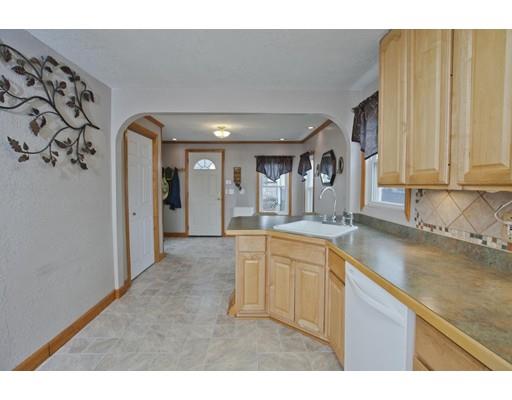 55 Simonich St, Chicopee, MA 01013 photo 6