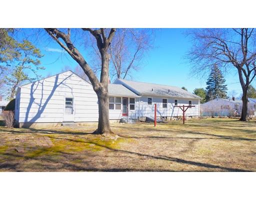 77 Sunnybrook Rd, Springfield, MA 01108 photo 4