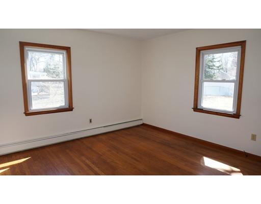 77 Sunnybrook Rd, Springfield, MA 01108 photo 11