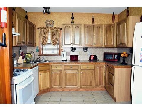144 Spencer St, Fall River, MA 02721 photo 7