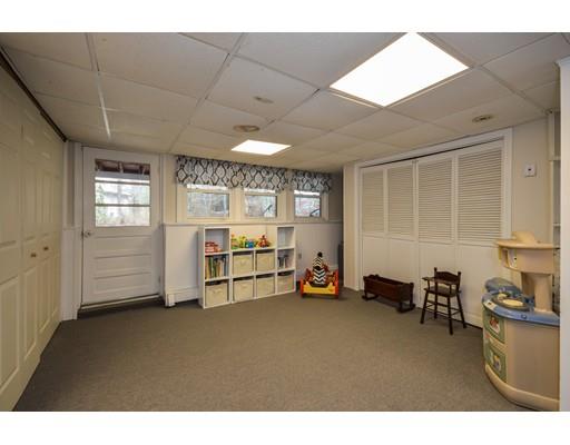 25 Collins Ave, Barnstable, MA 02632 photo 13