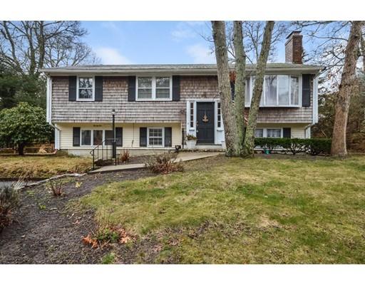 25 Collins Ave, Barnstable, MA 02632 photo 2