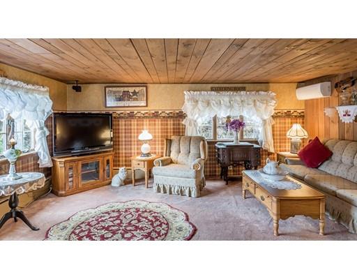 8 Coolidge St, Fairhaven, MA 02719 photo 9