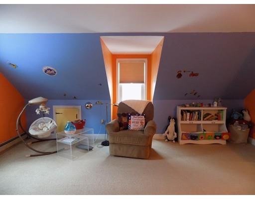 27 Pine St, Hanover, MA 02339 photo 12
