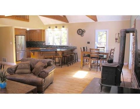 511 E River St, Orange, MA 01364 photo 11