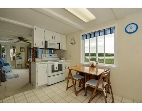 20 Fillmore St, Wareham, MA 02571 photo 8