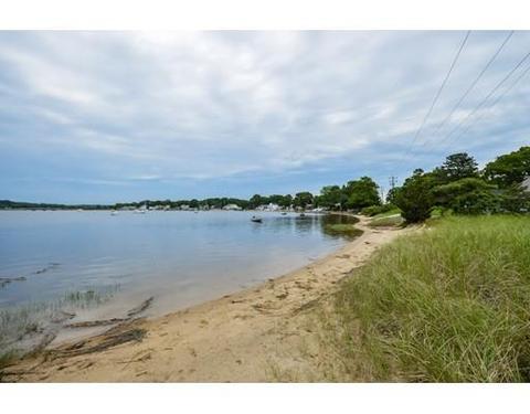 20 Fillmore St, Wareham, MA 02571 photo 3