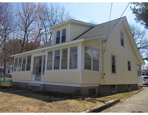611 Britton St, Chicopee, MA 01020 photo 3