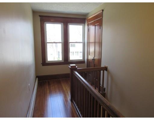 611 Britton St, Chicopee, MA 01020 photo 11