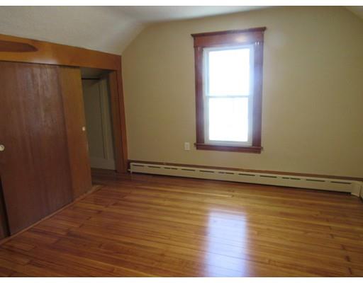 611 Britton St, Chicopee, MA 01020 photo 13