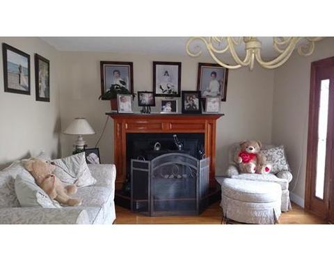 47 Wooley St, Fall River, MA 02724 photo 2