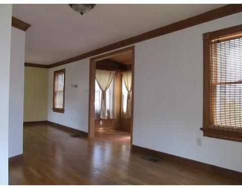 46 Sandwich Rd, Wareham, MA 02571 photo 2