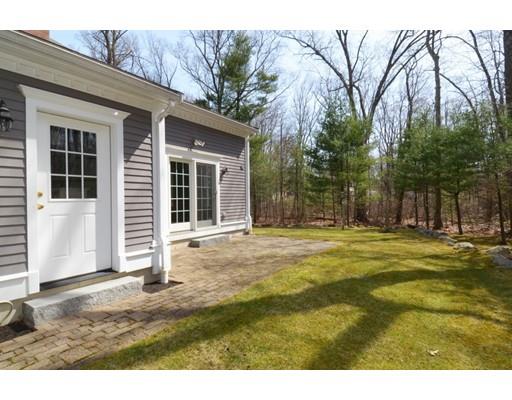 4 Brook Cir, Danvers, MA 01923 photo 5