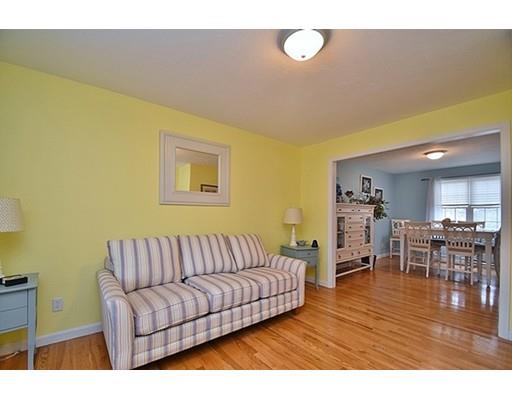 20 Duluth St, Worcester, MA 01604 photo 9