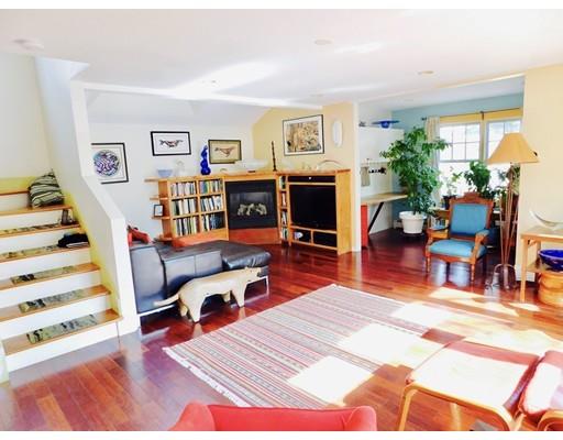 6 Chapel St, Gloucester, MA 01930 photo 11