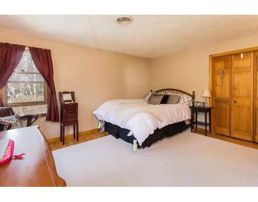 6 Beverly Ln, Norton, MA 02766 photo 13