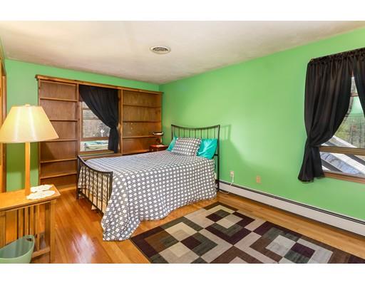 6 Beverly Ln, Norton, MA 02766 photo 17