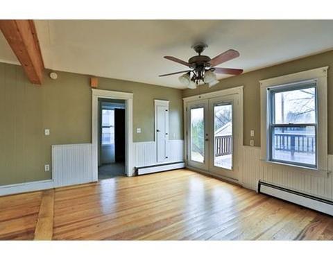 315 Knight St, Woonsocket, RI 02895 photo 4