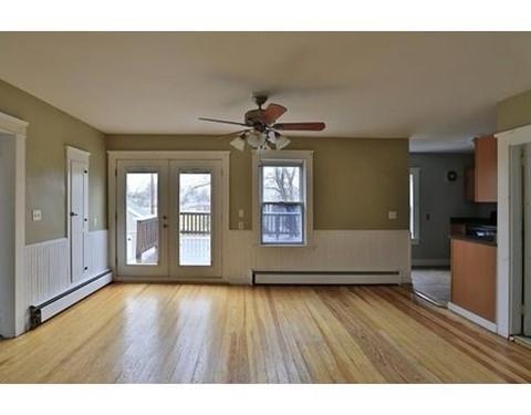 315 Knight St, Woonsocket, RI 02895 photo 5