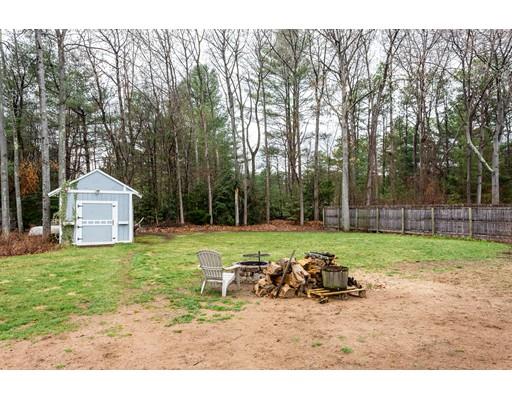 26 Beyer Dr, Easthampton, MA 01027 photo 4