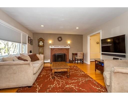 38 Leonard St, Dedham, MA 02026 photo 6