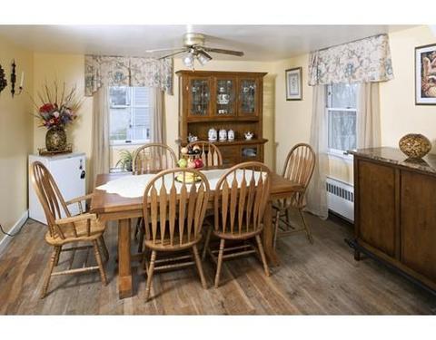 40 Sumner St, Hull, MA 02045 photo 3