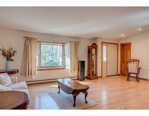 30 Mohawk Cir, Georgetown, MA 01833 photo 12