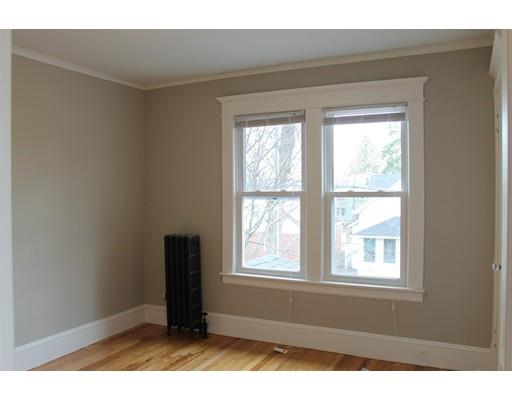 36 Norman St, Springfield, MA 01104 photo 11