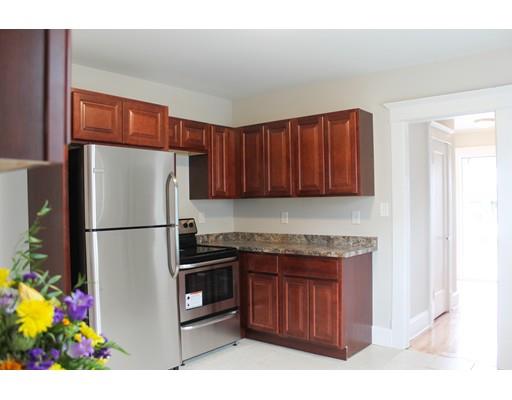 36 Norman St, Springfield, MA 01104 photo 4