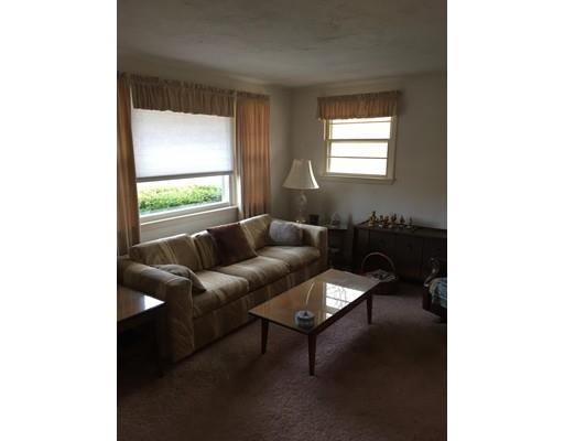 11 Cherry St, Hingham, MA 02043 photo 3