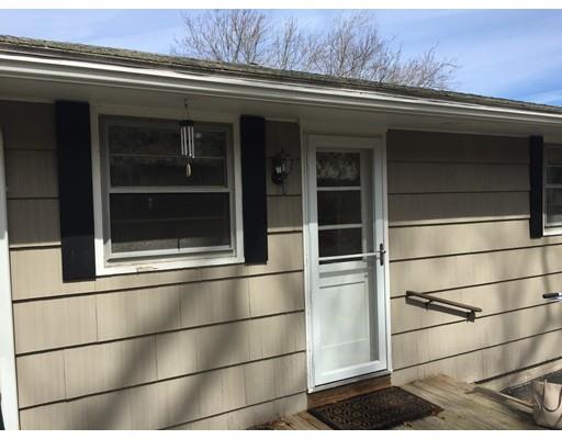 11 Cherry St, Hingham, MA 02043 photo 2
