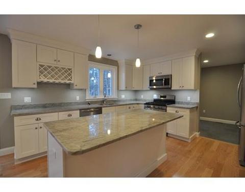 425 River St, Dunstable, MA 01827 photo 2