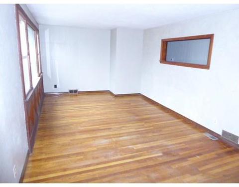 5 Arcade St, Chicopee, MA 01020 photo 6