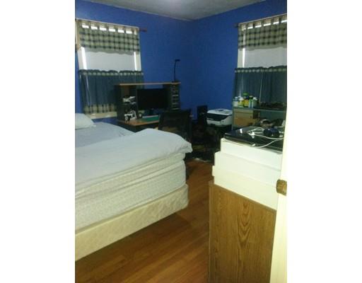 99 Gilman St, Springfield, MA 01118 photo 7