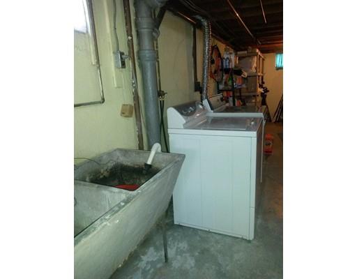 99 Gilman St, Springfield, MA 01118 photo 17