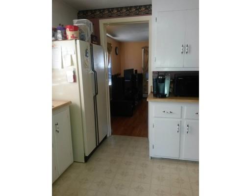 99 Gilman St, Springfield, MA 01118 photo 12