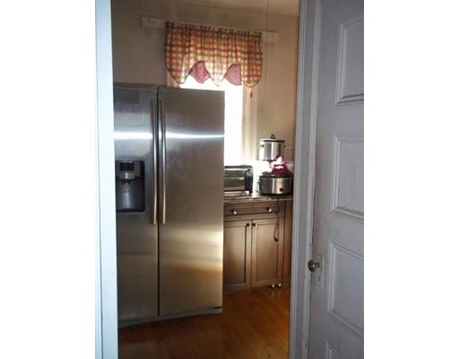 2 Einhorn Rd, Worcester, MA 01609 photo 4
