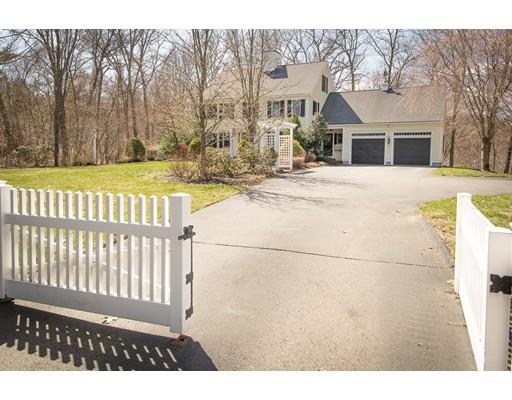 37 Ward St, Hingham, MA 02043 photo 2