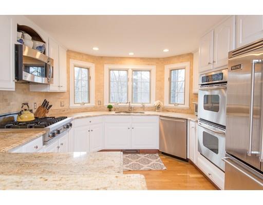 37 Ward St, Hingham, MA 02043 photo 6