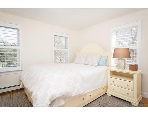 37 Ward St, Hingham, MA 02043 photo 18