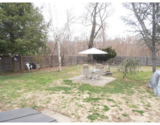 33 Arden St, Springfield, MA 01118 photo 9